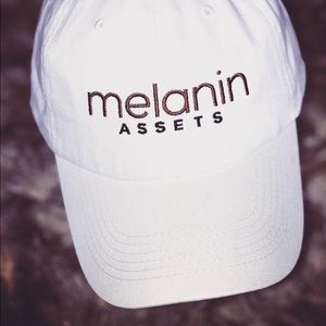 Meet your Posher, Kendra